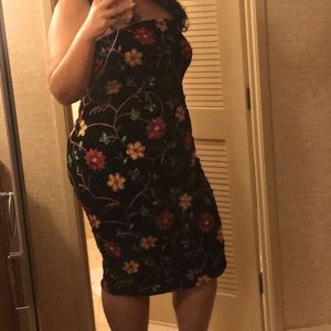 Black Zenobia Embroidered Flower Tube Dress